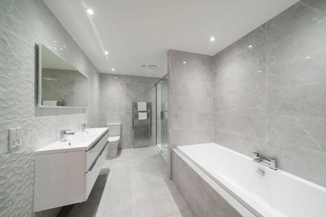 W. Queen St. Apt. บรอธตีเฟอร์รี ภายนอก รูปภาพ